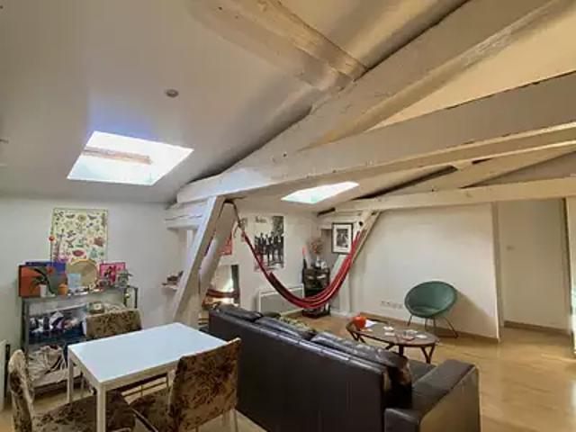 Bordeaux 33000 Achat / Vente appartement 3 pièces t3 au dernier étage