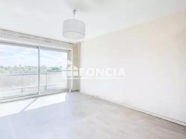 Bordeaux 33000 Achat / Vente appartement 3 pièces t3 balcon