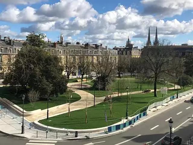 Bordeaux 33000 Achat / Vente divers 1 pièce