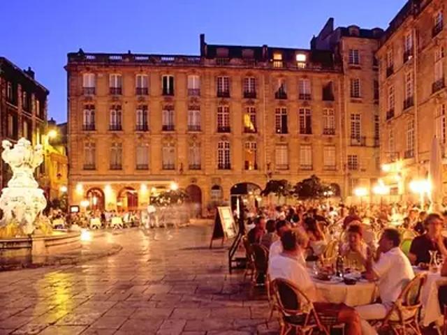 Bordeaux 33000 Achat / Vente divers 4 pièces