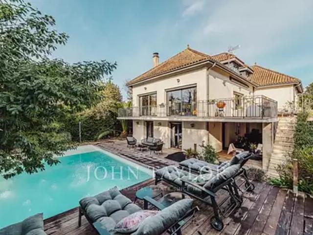 Bordeaux 33000 Achat / Vente maison 10 pièces t10 piscine