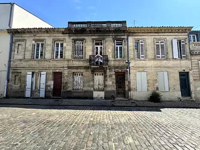 Bordeaux 33000 Achat / Vente maison 6 pièces t6 au dernier étage cave