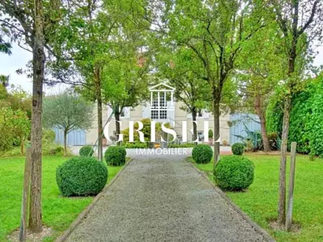Bordeaux 33000 Achat / Vente maison 9 pièces t9 piscine