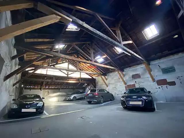 Bordeaux 33000 Achat / Vente parking au dernier étage