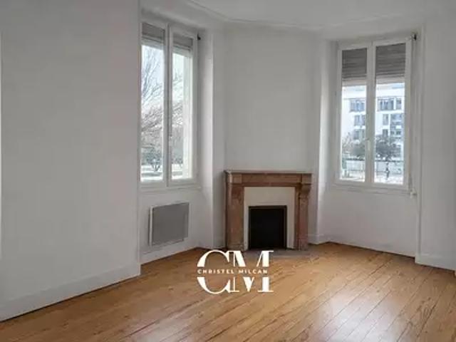 Bordeaux 33000 Location appartement 4 pièces t4