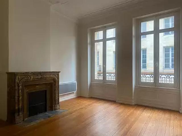 Bordeaux 33000 Location appartement 2 pièces t2