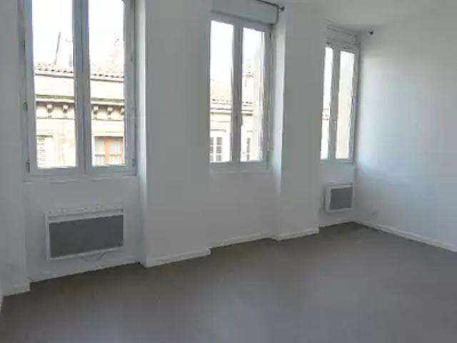 Bordeaux 33000 Location appartement 2 pièces t2