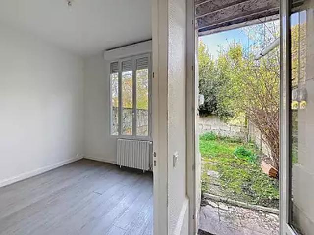 Bordeaux 33000 Location appartement 2 pièces t2 jardin terrasse