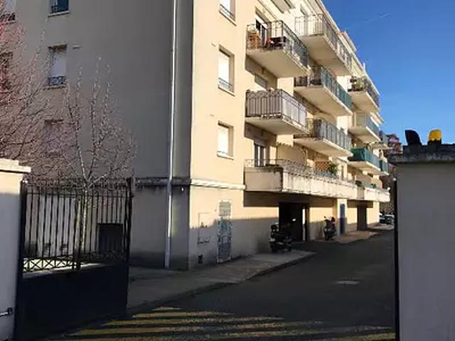 Bordeaux 33000 Location appartement 2 pièces t2 piscine parking