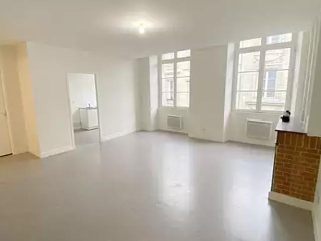Bordeaux 33000 Location appartement 3 pièces t3