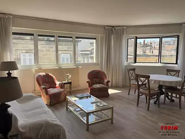 Bordeaux 33000 Location appartement 3 pièces t3 au dernier étage