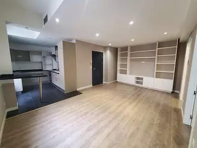 Bordeaux 33000 Location appartement 3 pièces t3 parking