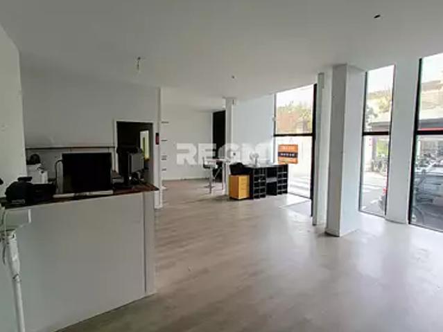 Bordeaux 33000 Location divers