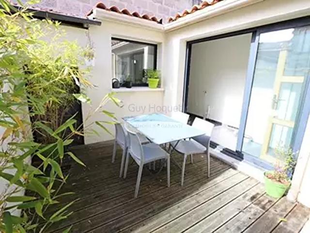 Bordeaux 33000 Location maison 3 pièces t3 terrasse