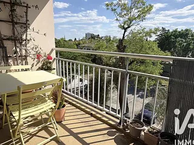 Bordeaux 33200 Achat / Vente appartement 2 pièces t2 au dernier étage parking