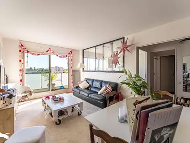 Bordeaux 33200 Achat / Vente appartement 2 pièces t2 au dernier étage parking