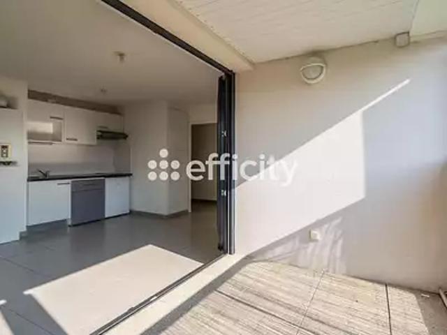 Bordeaux 33300 Achat / Vente appartement 2 pièces t2 balcon