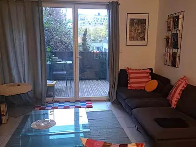 Bordeaux 33300 Achat / Vente appartement 2 pièces t2 parking