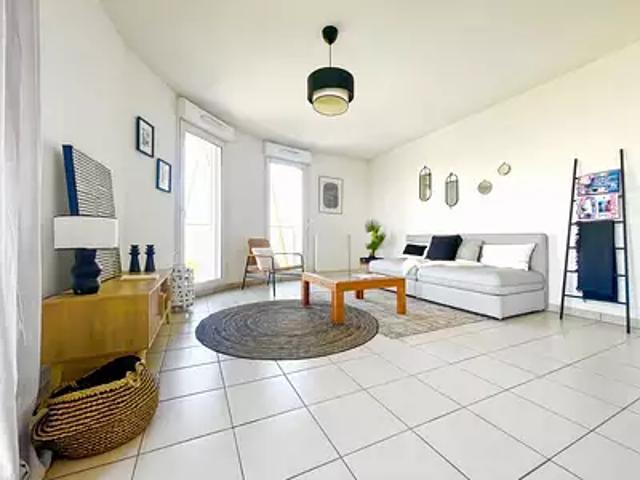 Bordeaux 33300 Achat / Vente appartement 3 pièces t3 terrasse balcon