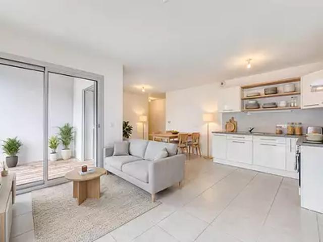Bordeaux 33300 Achat / Vente appartement 3 pièces t3 au dernier étage parking