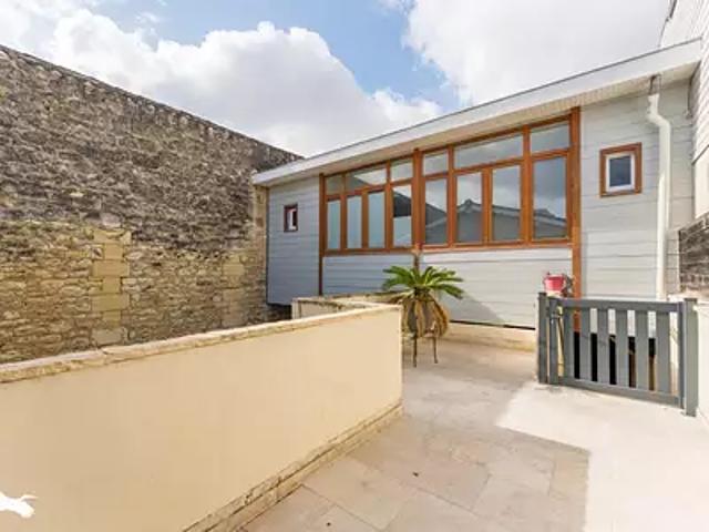 Bordeaux 33300 Achat / Vente immeuble au dernier étage