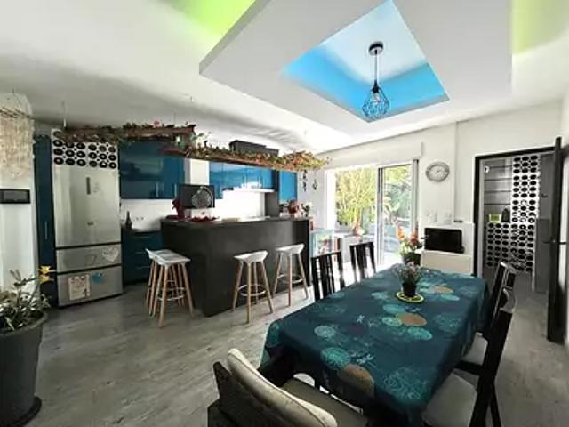 Bordeaux 33300 Achat / Vente maison 3 pièces t3 au dernier étage