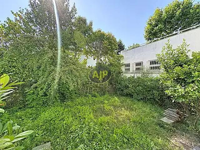 Bordeaux 33300 Achat / Vente maison 5 pièces t5 au dernier étage