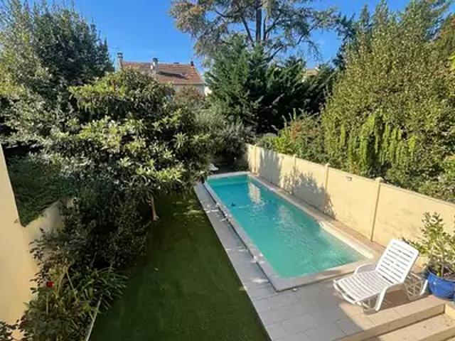 Bordeaux 33300 Achat / Vente maison 6 pièces t6 piscine jardin