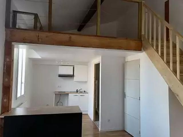 Bordeaux 33800 Achat / Vente appartement 1 pièce t1 au dernier étage
