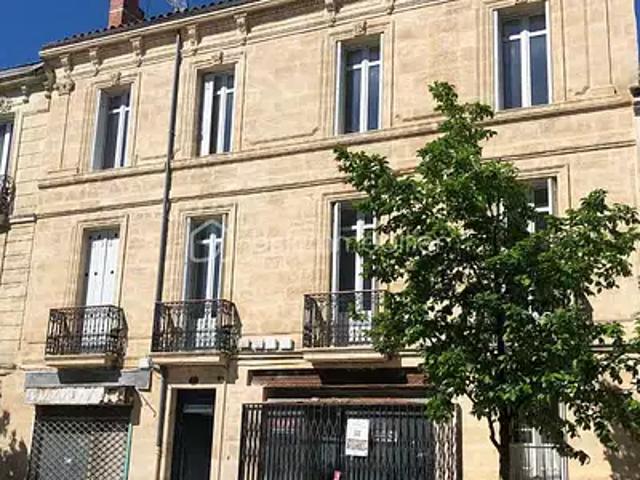 Bordeaux 33800 Achat / Vente appartement 3 pièces t3 au dernier étage