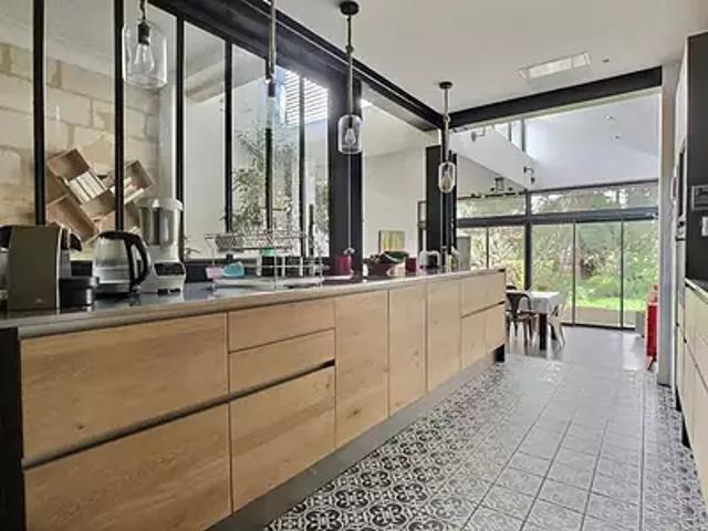 Bordeaux 33800 Achat / Vente maison 7 pièces t7 jardin terrasse