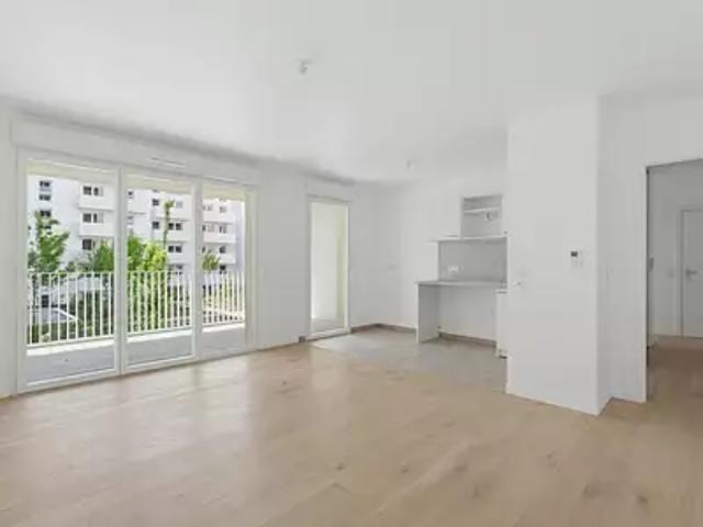 Bordeaux 33800 Location appartement 4 pièces t4