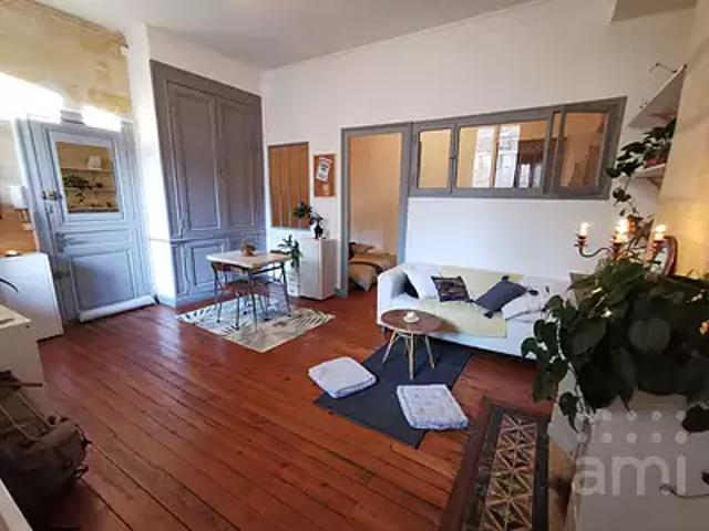 Bordeaux 33800 Location appartement 2 pièces t2 au dernier étage