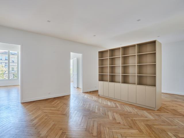 Bordeaux Tourny Bureaux Prestige de 130 m2