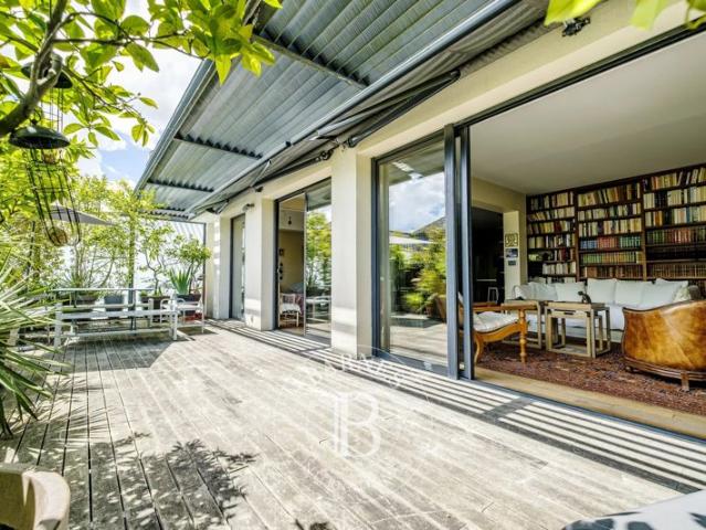 Bordeaux Triangle d'Or Appartement de 98 m² Ascenseur Terrasse