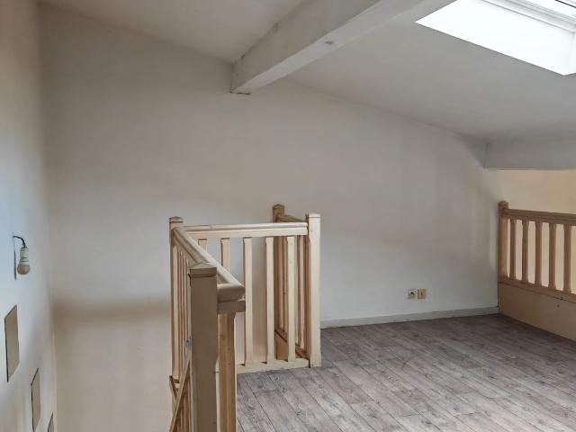 Bordeaux Appartement DUPLEX proche tram hyper centre
