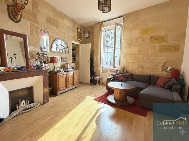 Bordeaux BAstide Pont de Pierre Appartement type 3 de 63m2
