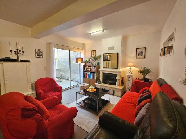 Bordeaux Camille Godard Charmante Maison T6 135 m2 avec cour