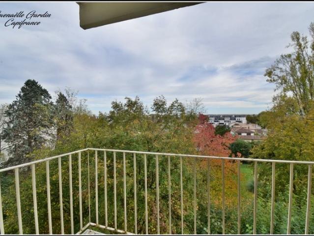 Bordeaux Cauderan Appartement 3 pièces 70 m² avec balcon e. 70m² Bordeaux