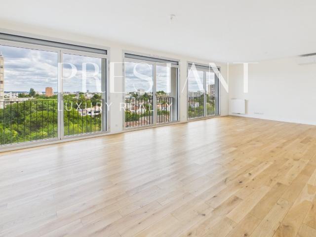 Bordeaux Caudéran Appartement d'exception en dernier étage. 123m² Bordeaux