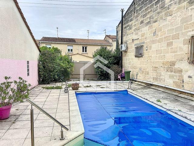 Bordeaux Caudéran proche Parc Bordelais Maison en pierres avec