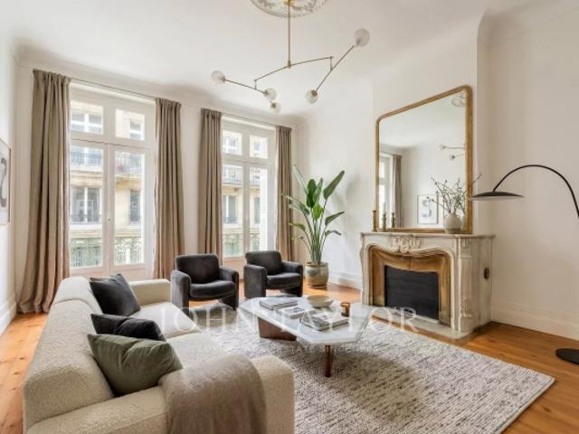 Bordeaux Chartrons Appartement avec balcon John Taylor