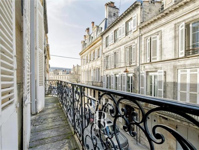 Bordeaux Chartrons Appartement de 197 m² Terrasse Ascenseur
