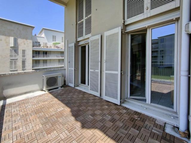 BORDEAUX duplex de 118m² quartier Bastide
