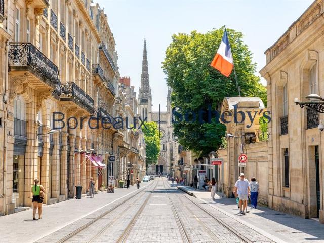 Bordeaux Hypercentre Élégant Appartement Bourgeois Meublé Av. 149m² Bordeaux