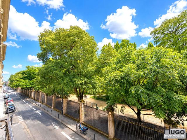 BORDEAUX JARDIN PUBLIC RUE DE LA COURSE DUPLEX 200M² + PATIO + 3 CAVES !