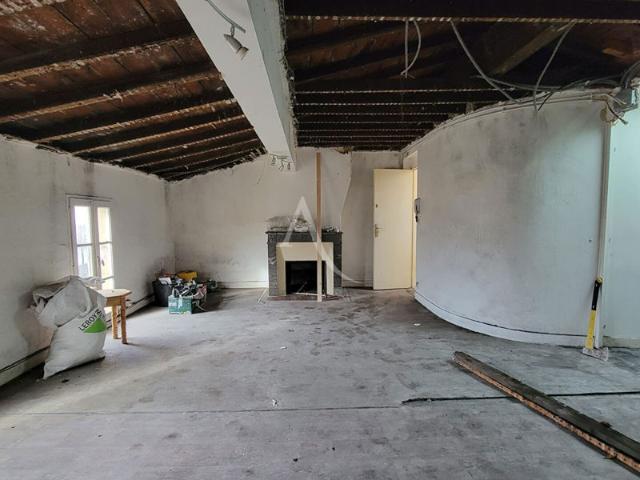 BORDEAUX JUDAIQUE Appartement T2 à rénover