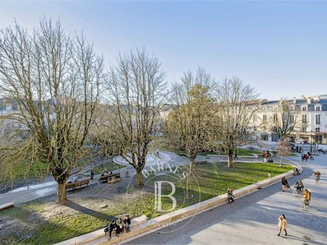 Bordeaux Place Gambetta Appartement de 52 m² Cave