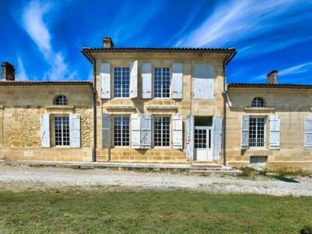 BORDEAUX PROPRIETE 1300 M² EVENEMENTIEL 6,4 HA