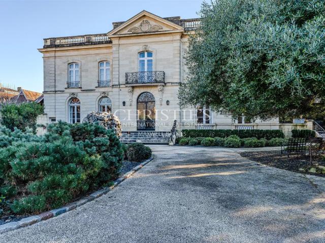 Bordeaux Quartier Labottière Demeure d’exception La Gr. 702m² Bordeaux